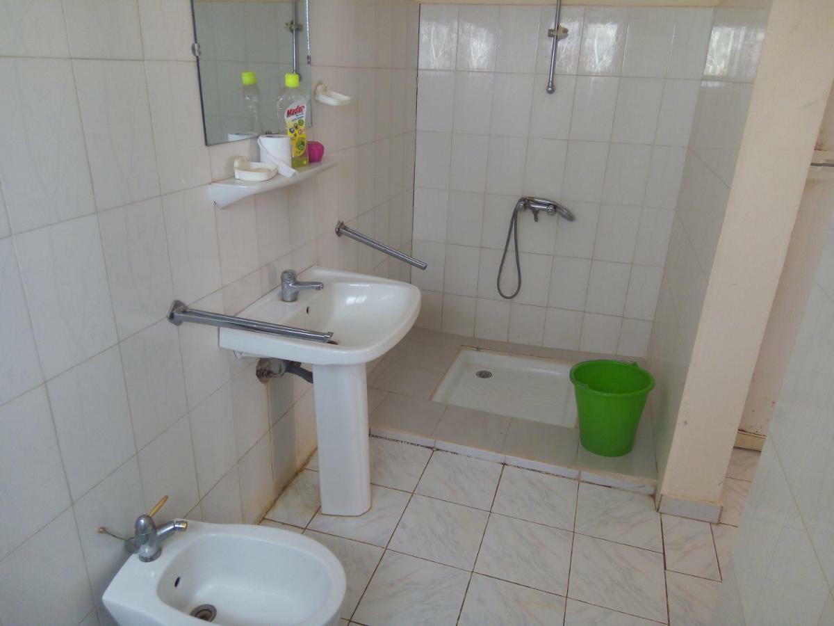 Chez Max Et Khady Appartement Dakar Buitenkant foto