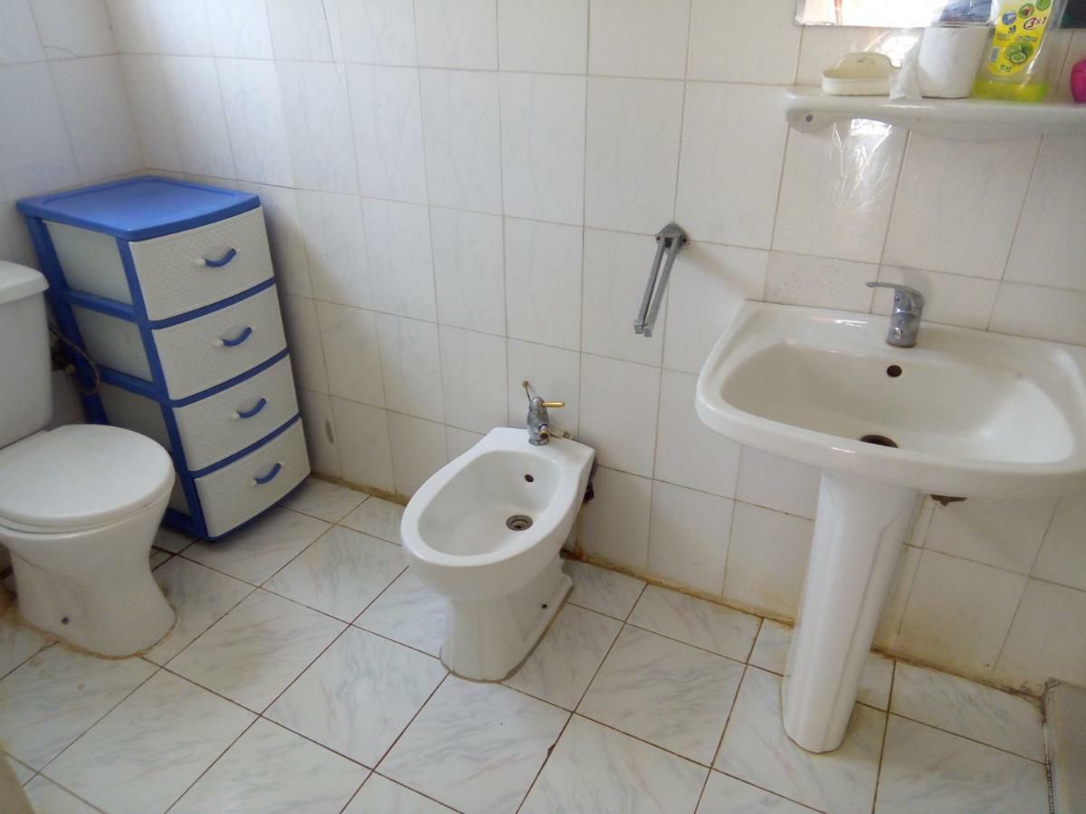 Chez Max Et Khady Appartement Dakar Buitenkant foto