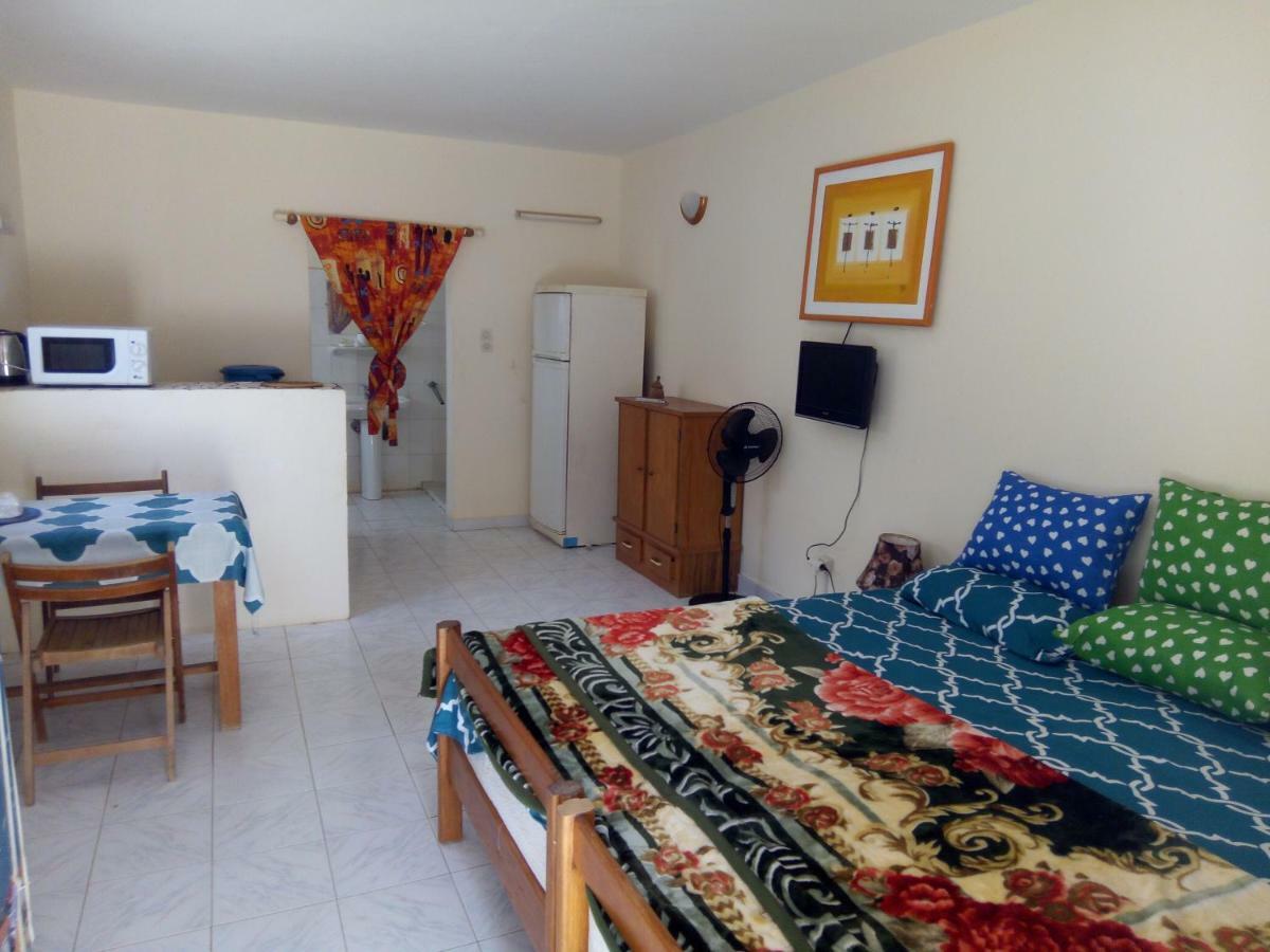 Chez Max Et Khady Appartement Dakar Buitenkant foto